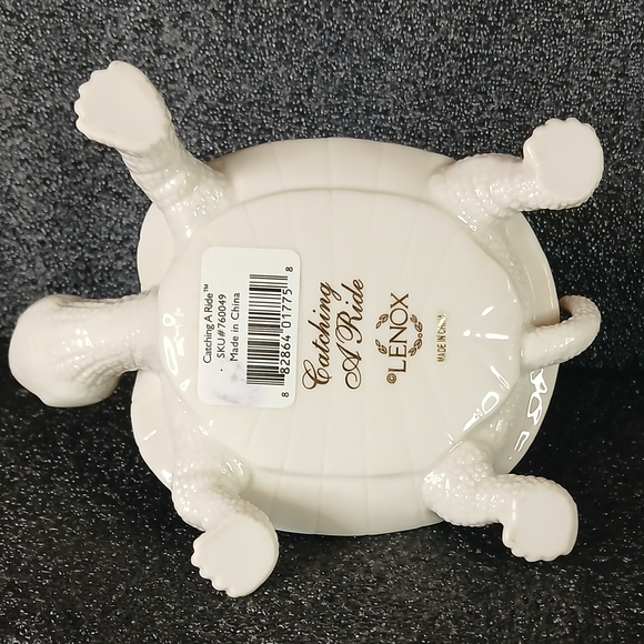 LENOX Woodland Turtle Figurine - White and Gold - Picture 6 of 8